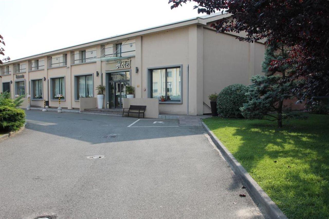 Mh Hotel Piacenza Fiera Eksteriør bilde