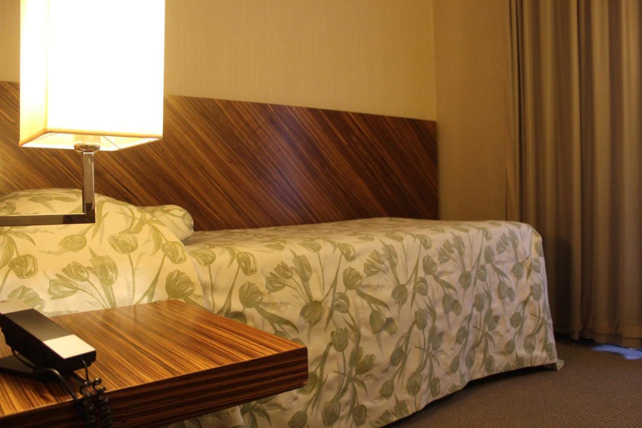 Mh Hotel Piacenza Fiera Eksteriør bilde