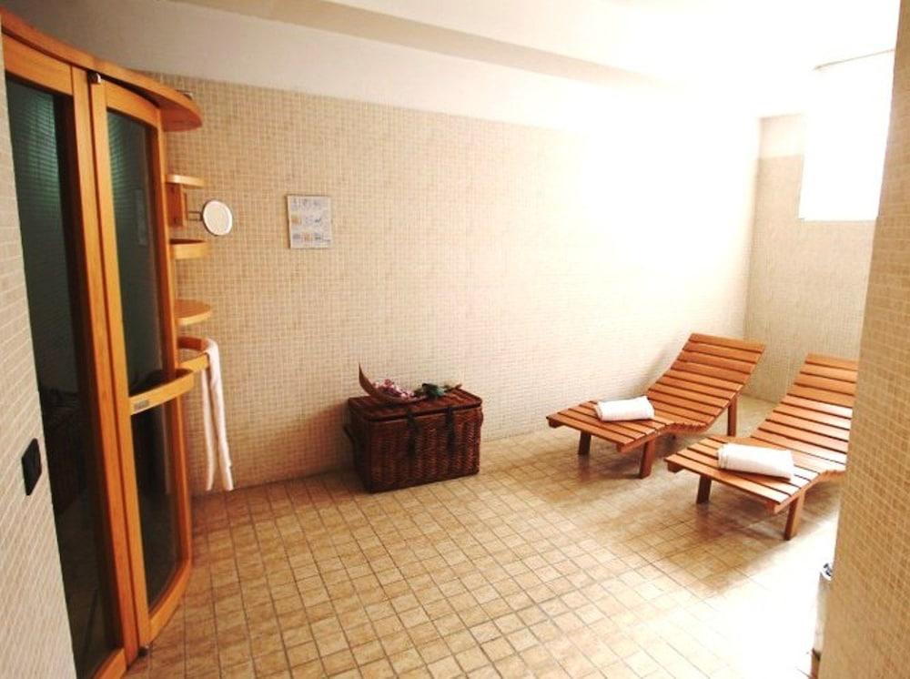 Mh Hotel Piacenza Fiera Eksteriør bilde