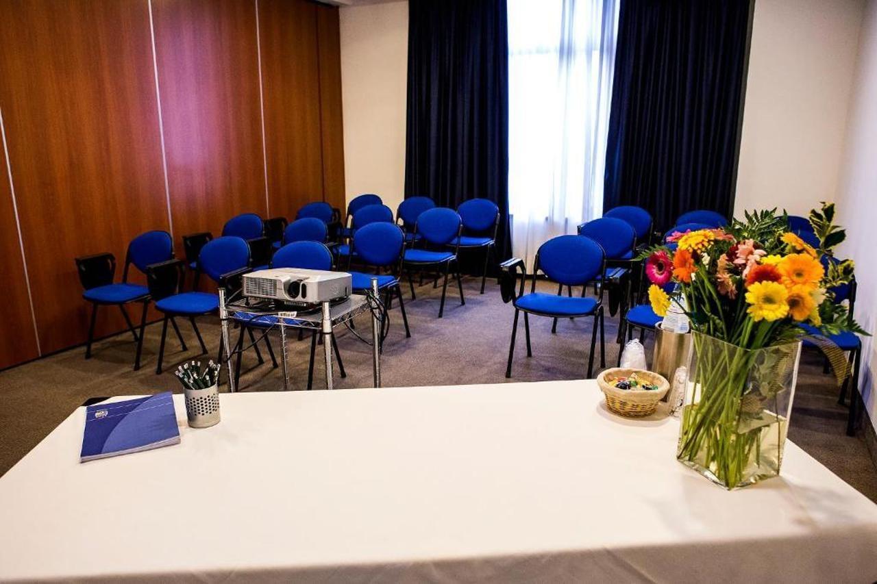 Mh Hotel Piacenza Fiera Eksteriør bilde