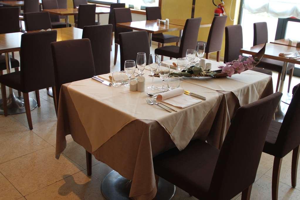 Mh Hotel Piacenza Fiera Restaurant bilde